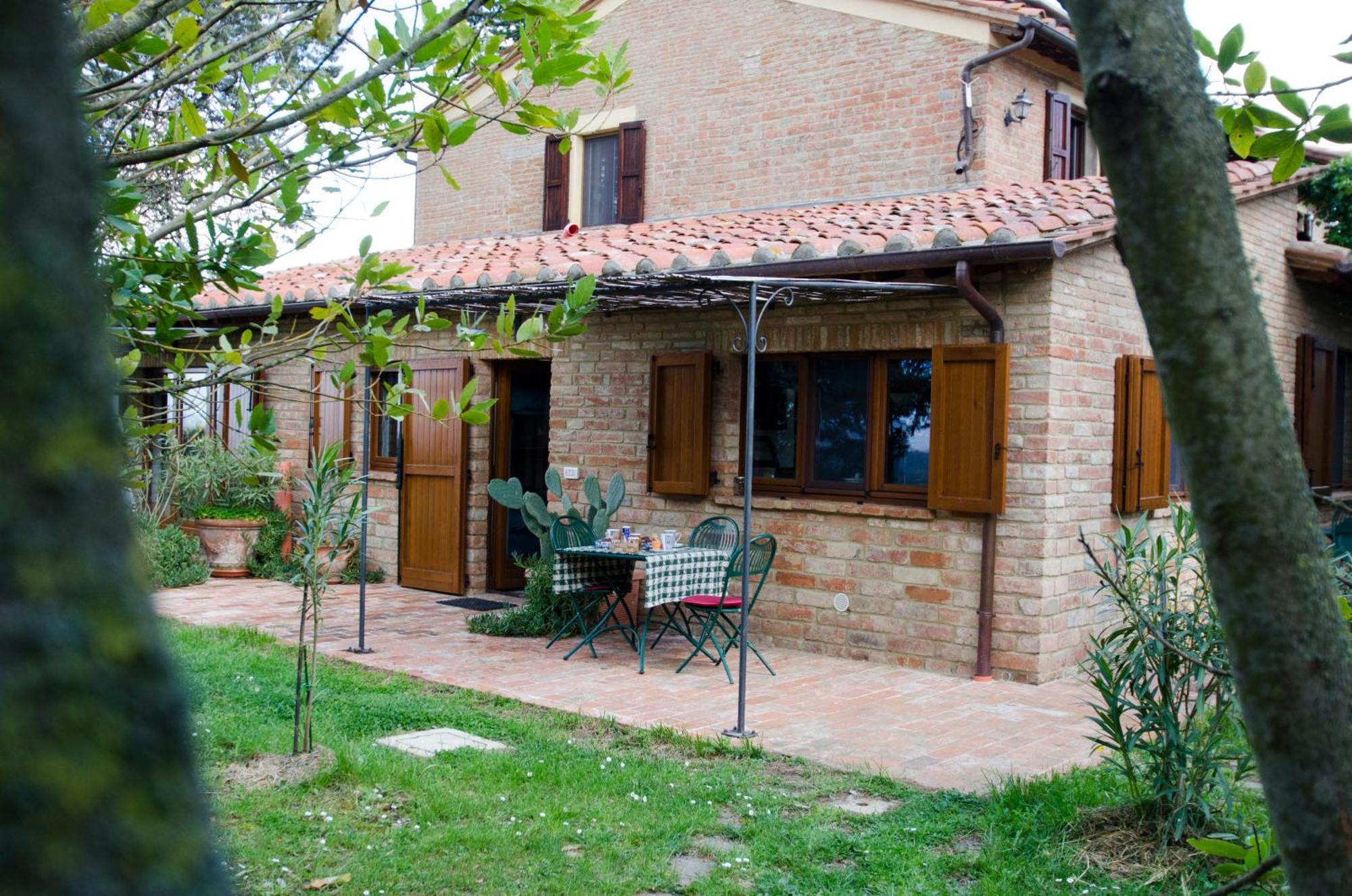 Agriturismo La Casetta Del Sole Villastrada  Экстерьер фото